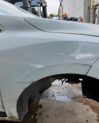 RENAULT MEGANE STATION WAGON 2012 - PARAFANGO DEST