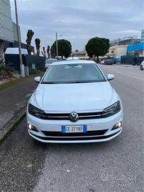 VOLKSWAGEN Polo 6ª serie - 2021