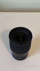 Obiettivo Sigma 16 mm f 1.4 E-mount