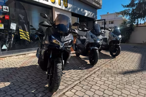 ADX 300 - SYM - MY2026 - PROMO LUGLIO
