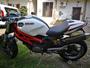 Ducati Monster 1100 - 2009