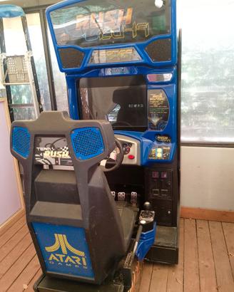 Cabinato arcade di guida