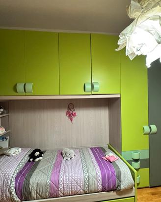 Camera ragazzo completa