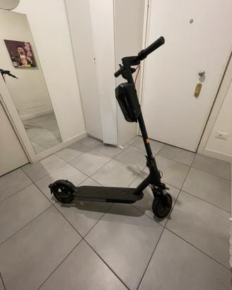 Xiaomi Mi Electric Scooter Pro 2 - Monopattino
