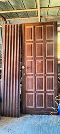 portone legno massiccio 