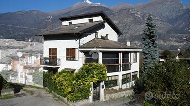 CASA SEMINDIPENDENTE A MEANA DI SUSA