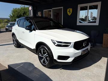 Volvo XC40 D3 R-design