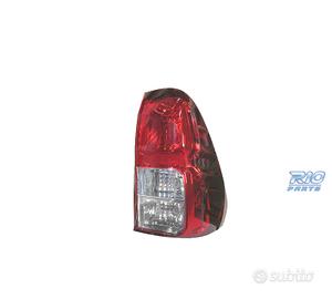 FANALE DESTRO PER TOYOTA HILUX 15-20