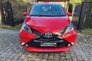 Toyota Aygo 1.0 VVT-i 69 CV 5 porte x-play