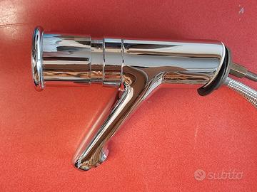 Rubinetto a pressione temporizzato