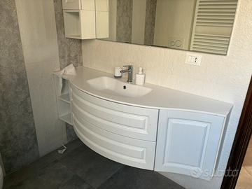 Mobile bagno bianco