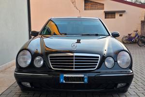 Mercedes classe E 200 benzina GPL 