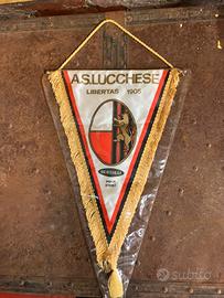 Gagliardetto Lucchese