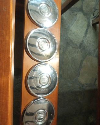 Set 4 coppe ruota FIAT 1100/103 originali anni ’50