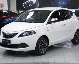 Lancia Ypsilon 1.0 FireFly 5 porte S&S Hybrid Albe