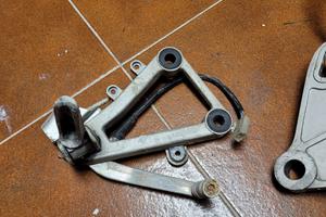 Pedana dx e freno post Cagiva Mito