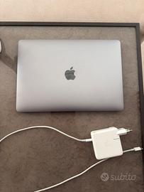 MacBook Pron touch bar 2016