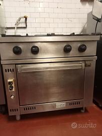 Cucina professionale 4 fuochi