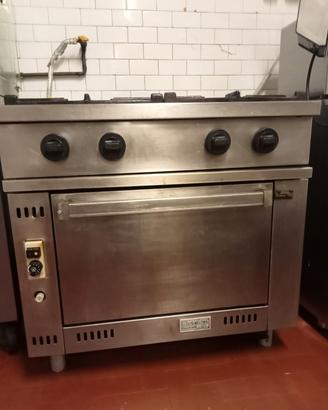 Cucina professionale 4 fuochi