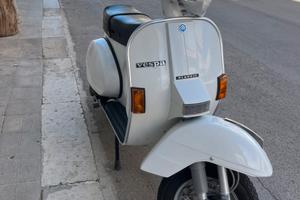 Vespa px 200 e arcobaleno