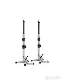 Rak, panca, bilanciere e scarpe per squat