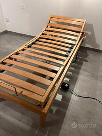 Rete a doghe  motorizzata in legno 