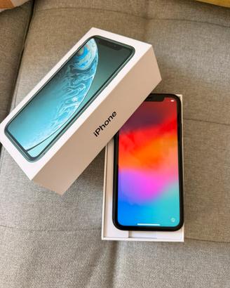 iPhone XR