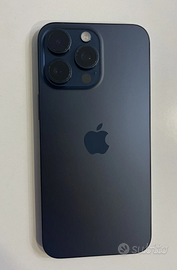 Iphone 15 Pro Max pari al nuovo tenuto benissimo