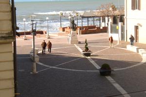 Follonica centro Vicino al mare con vista