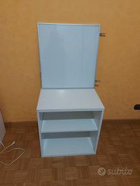 piccola credenza ikea