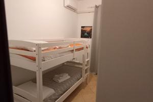 Cagliari CAMERE SIGOLE 100 mt Piazza Jenne
