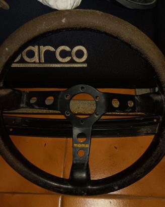Volante sportivo Momo