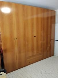 Armadio 6 ante