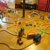 Kit ferrovia in legno Brio e marchi simili
