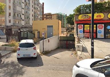 Cantinato 845 mq. in Via L. DaVinci pressi Ferdico