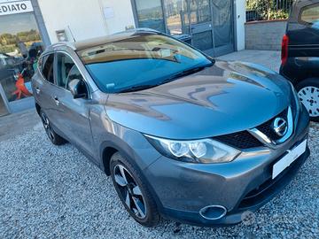 Nissan Qashqai 1.5 dCi Tetto 4 Gomme Nuove 2015