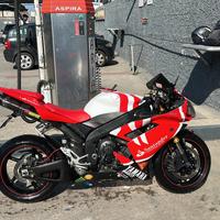 Yamaha R1 Santander