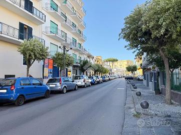 CASA SEMINDIPENDENTE A SANT'ANASTASIA