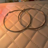 Orecchini a cerchio in acciaio