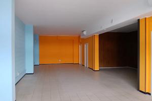 Locale uso negozio/ufficio ap