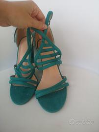 scarpe con tacco largo h. 8/10 cm circa 