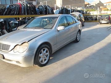 Ricambi usati mercedes c220 cdi w203 anno 2004