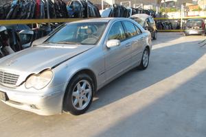 Ricambi usati mercedes c220 cdi w203 anno 2004