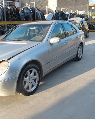 Ricambi usati mercedes c220 cdi w203 anno 2004