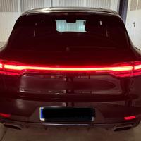 Macan nero jet metallizzato benzina