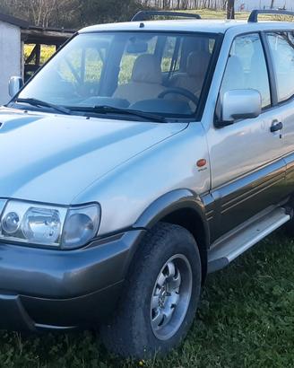 nissan terrano 3.0 d