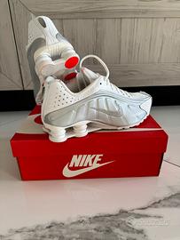 Scarpe Nike Shox R4 Tg. 44 - Bianco/Argento