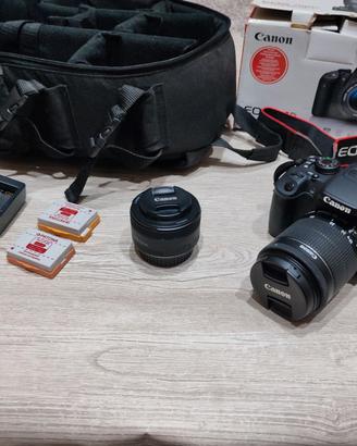 Canon 700D kit 18-55mm + 50 mm f/1.8 STM + zaino