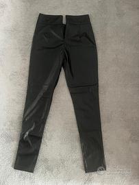 Pantaloni di pelle