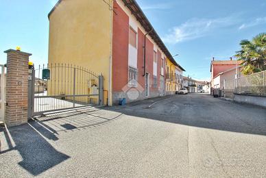 CASA INDIPENDENTE A LIVORNO FERRARIS